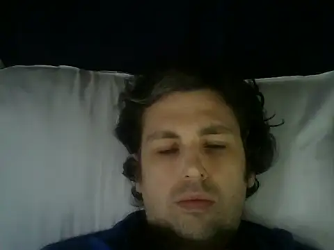 Snapshot of fred301993 chatting on 01/14/25, 12:11 fred301993 online show from 01/14/25, 12:11