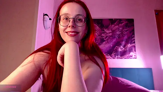 Snapshot of VanessaLincum chatting on 11/18/25, 07:02 VanessaLincum online show from 11/18/25, 07:02