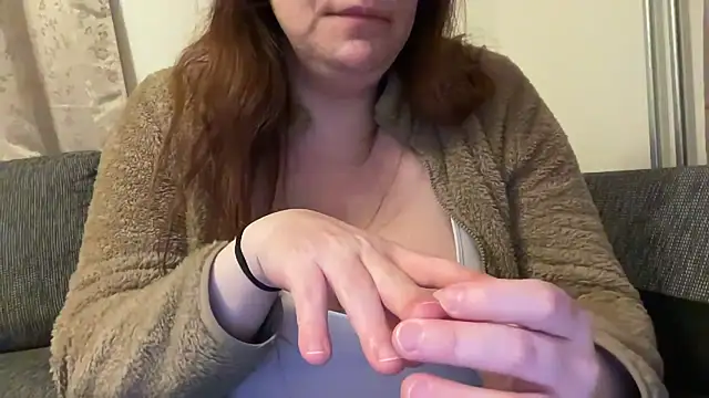 cumwithmee3 online show from 02/18/25, 02:27