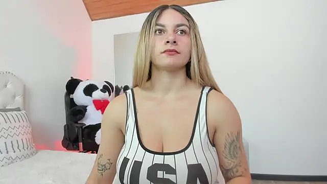 AtheneaRossi online show from 01/21/25, 02:37