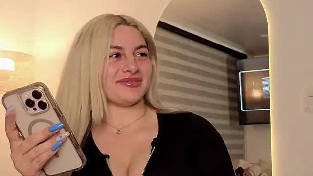 AtheneaRossi online show from 10/12/25, 02:32