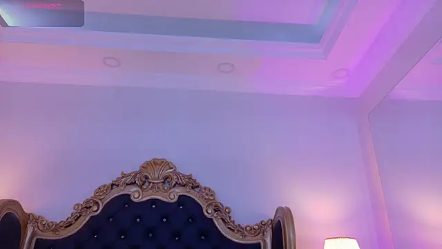 AdelinaVans online show from 05/22/26, 11:49