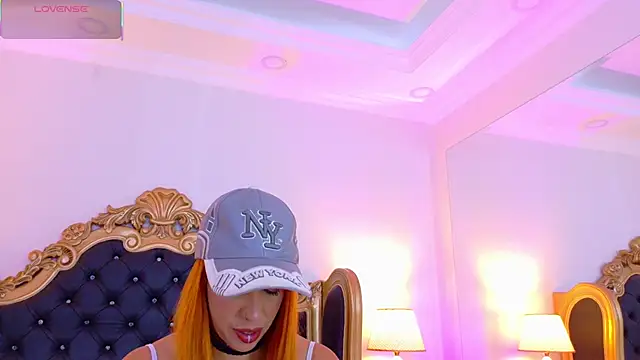 AdelinaVans online show from 06/03/26, 11:57