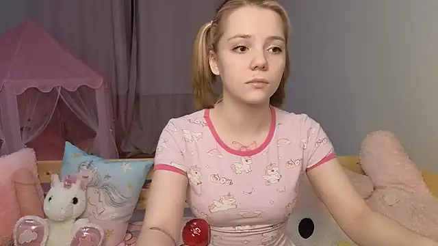 Snapshot of PrincessLittleKiki chatting on 02/10/26, 09:41 PrincessLittleKiki online show from 02/10/26, 09:41