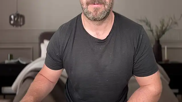 Snapshot of Mr_Beef chatting on 09/13/25, 09:53 Mr Beef online show from 09/13/25, 09:53