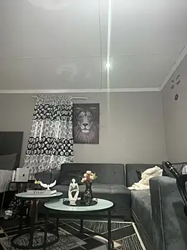 Snapshot of Bootyfulbarbiie chatting on 01/04/25, 04:55 Bootyfulbarbiie online show from 01/04/25, 04:55