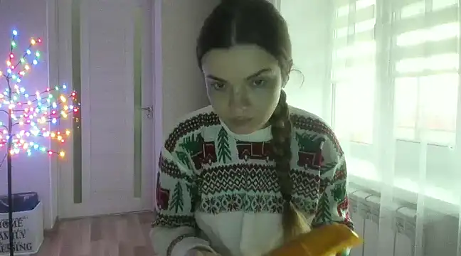  JustmeHere  online show from 12/12/24, 12:01