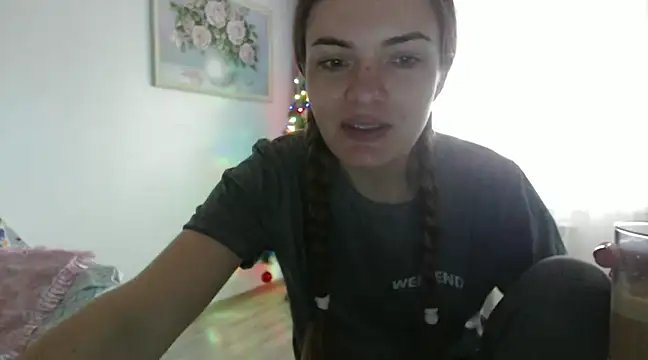  JustmeHere  online show from 12/15/24, 10:28
