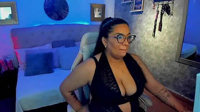 Daring  natasha  online show from 02/28/25, 04:43