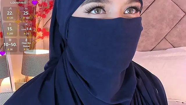 Snapshot of anna-henao chatting on 11/29/25, 09:51 anna-henao online show from 11/29/25, 09:51