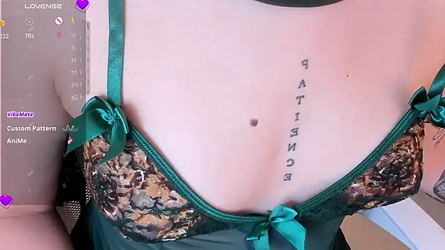 anna-henao online show from 06/12/26, 03:16