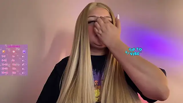 SweetPaige  online show from 12/17/24, 11:16