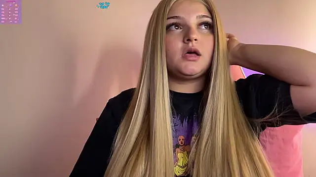 SweetPaige  online show from 12/18/24, 03:58