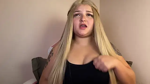 SweetPaige  online show from 01/06/25, 02:15
