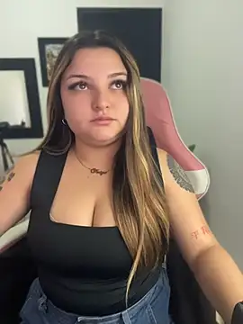 SweetPaige  online show from 06/28/26, 01:06