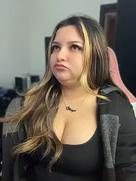 SweetPaige  online show from 06/29/26, 01:55