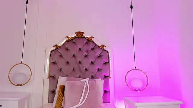 Pushaina   online show from 11/14/25, 03:16