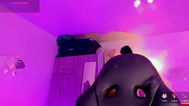 naomy  xx online show from 06/12/26, 02:21