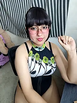 Snapshot of Derry_Cooper chatting on 09/17/25, 03:19 Derry Cooper online show from 09/17/25, 03:19