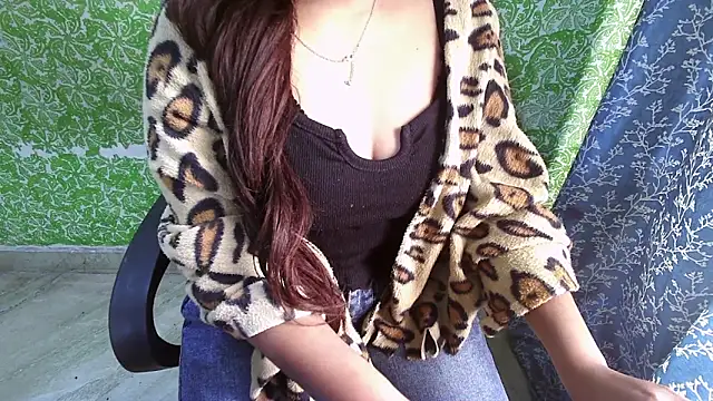  mOOn light  online show from 12/04/25, 05:17