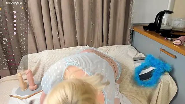 mira robinsonnn online show from 01/14/25, 08:48