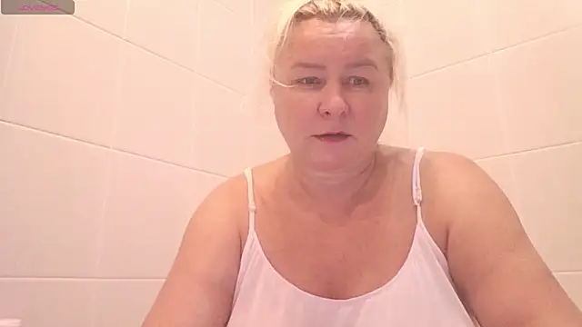 mira robinsonnn online show from 07/20/26, 09:01