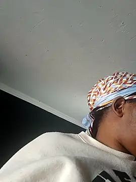 Snapshot of Ms__JOJO chatting on 10/31/25, 11:55 Ms JOJO online show from 10/31/25, 11:55