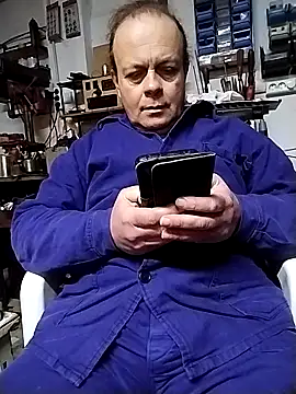 Snapshot of 1Kalandor@xh chatting on 02/16/26, 08:43 1Kalandorxh online show from 02/16/26, 08:43