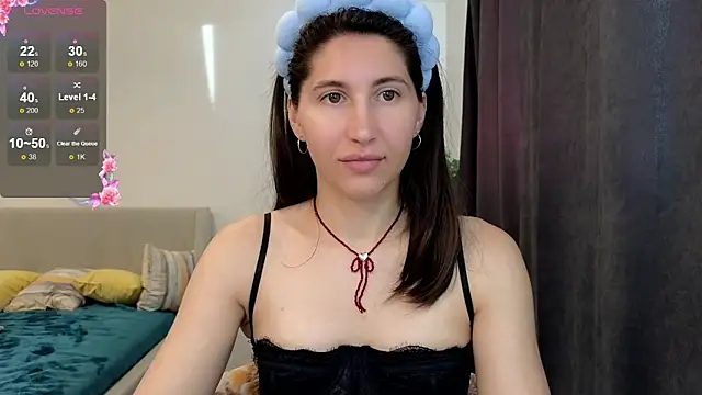 Snapshot of marrycolins chatting on 11/01/25, 03:08 marrycolins online show from 11/01/25, 03:08