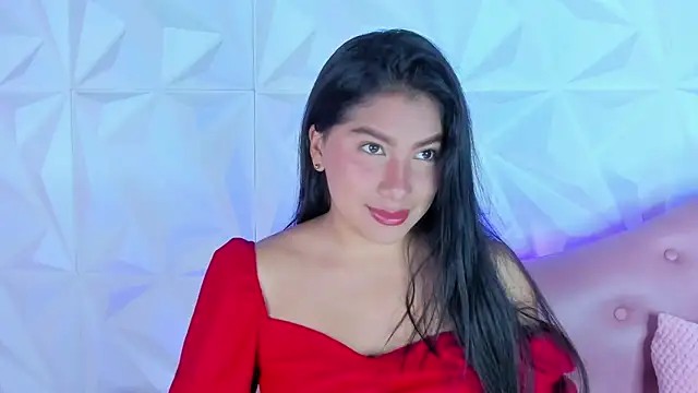 Snapshot of LinnaGardenia chatting on 01/14/25, 01:38 LinnaGardenia online show from 01/14/25, 01:38