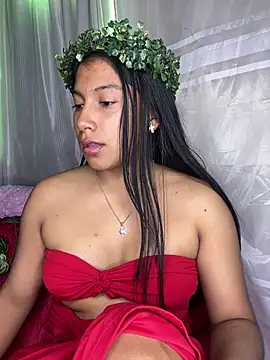 Snapshot of LinnaGardenia chatting on 03/17/25, 03:14 LinnaGardenia online show from 03/17/25, 03:14