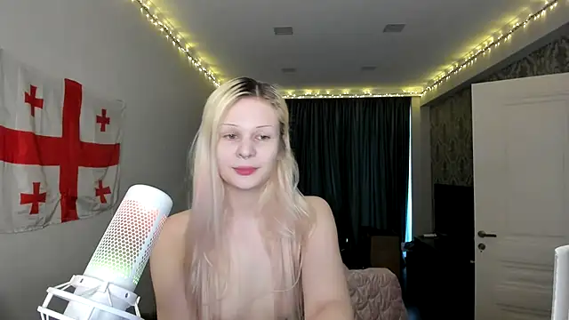 Snapshot of sashakiss99 chatting on 02/04/25, 08:46 sashakiss99 online show from 02/04/25, 08:46