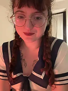 Snapshot of _foxygirl_ chatting on 02/18/25, 05:53  foxygirl  online show from 02/18/25, 05:53