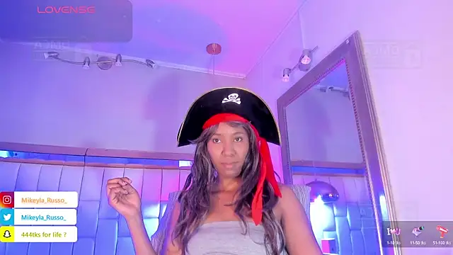 Mikeyla-Russo online show from 09/24/25, 07:28