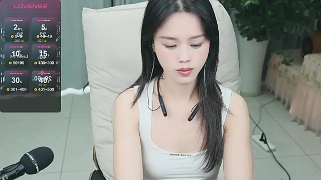  YouY  online show from 01/30/25, 04:27