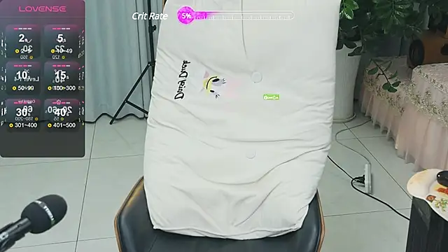  YouY  online show from 02/03/25, 03:06
