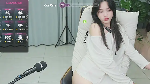  YouY  online show from 02/07/25, 03:19