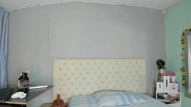 nami sam01 online show from 10/01/25, 01:50