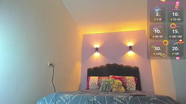 Sofia Clauss  online show from 09/24/25, 04:16