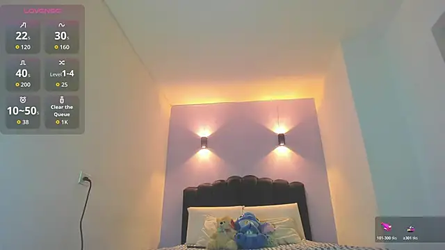 Snapshot of Sofia_Clauss_ chatting on 01/06/26, 03:54 Sofia Clauss online show from 01/06/26, 03:54