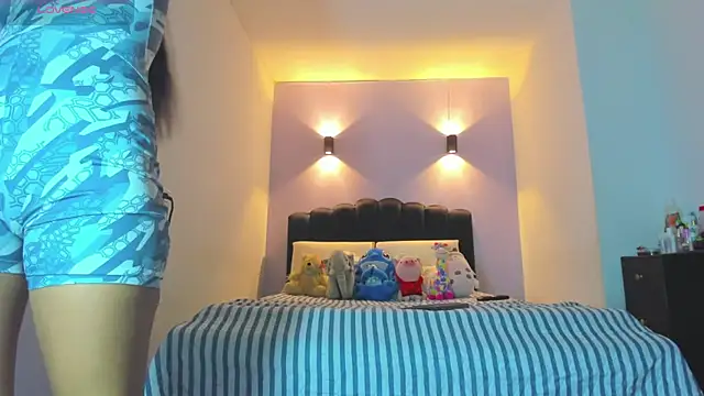 Snapshot of Sofia_Clauss_ chatting on 04/01/26, 02:34 Sofia Clauss online show from 04/01/26, 02:34