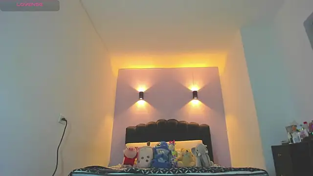 Snapshot of Sofia_Clauss_ chatting on 04/11/26, 05:12 Sofia Clauss online show from 04/11/26, 05:12