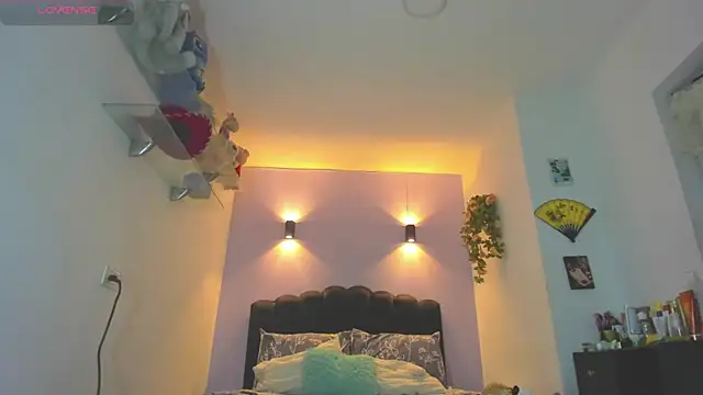 Sofia Clauss  online show from 06/23/26, 04:21