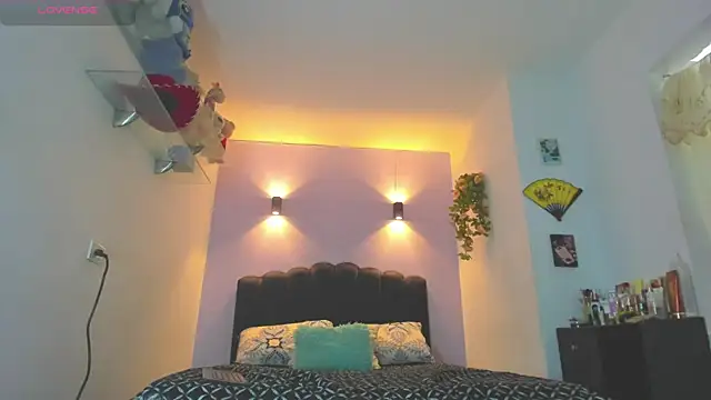 Sofia Clauss  online show from 06/30/26, 05:14