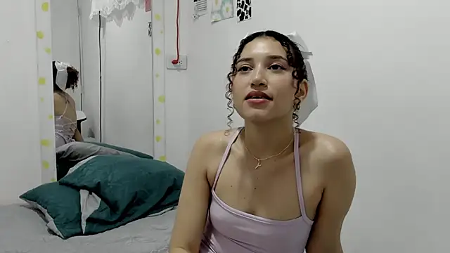 gabriela duarte1 online show from 03/10/25, 06:59