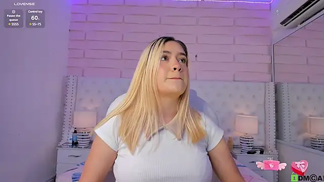 Yaaky  online show from 12/13/24, 01:26