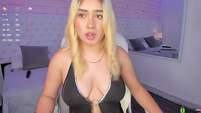 Yaaky  online show from 12/24/24, 04:55