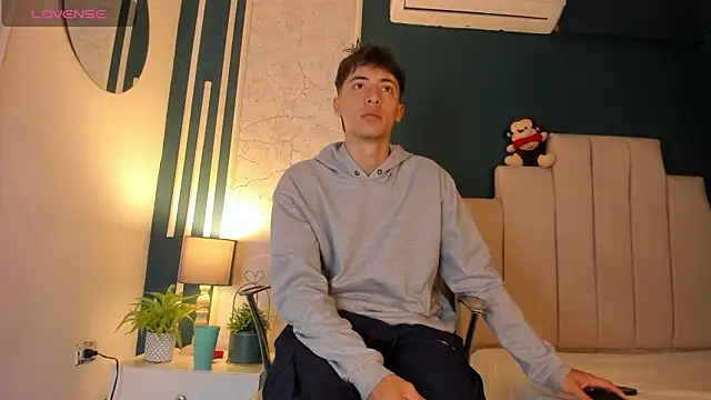 Snapshot of AlessandroDybala chatting on 01/31/25, 12:29 AlessandroDybala online show from 01/31/25, 12:29