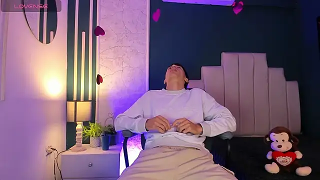 Snapshot of AlessandroDybala chatting on 02/16/25, 12:10 AlessandroDybala online show from 02/16/25, 12:10