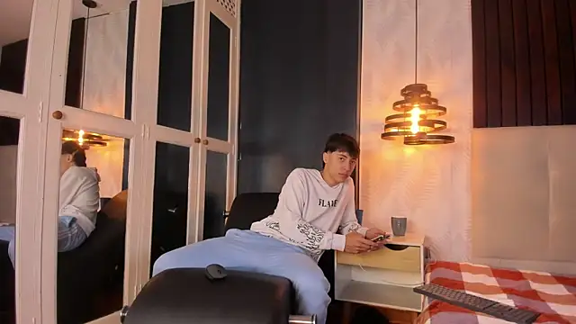 Snapshot of AlessandroDybala chatting on 03/02/25, 12:22 AlessandroDybala online show from 03/02/25, 12:22